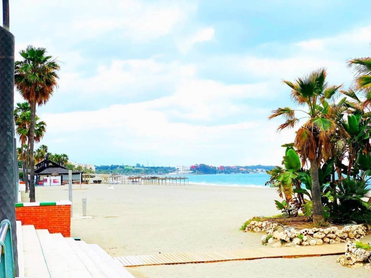 Espectacular Piso En Primera Linea De Playa Estepona Dış mekan fotoğraf